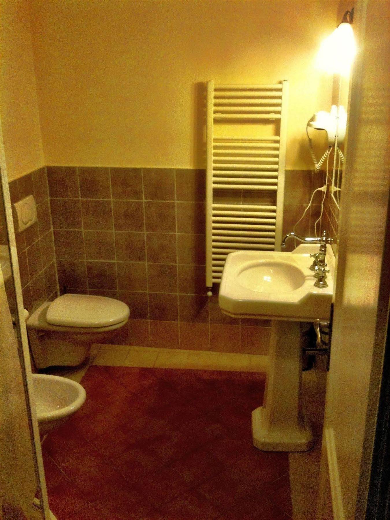 Abatjour Eco-Friendly B&B Bed & Breakfast Firenze